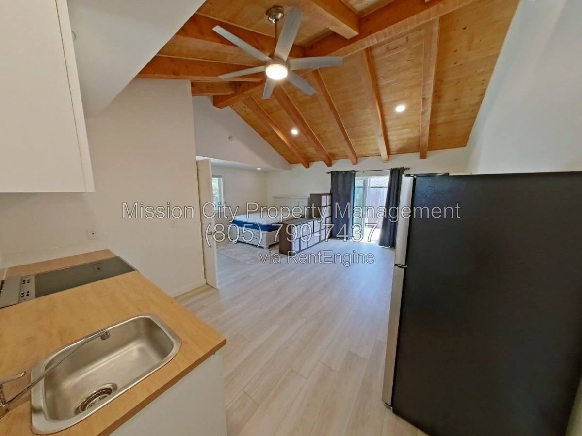 425 San Domingo Dr #101 - Photo 3 of 8