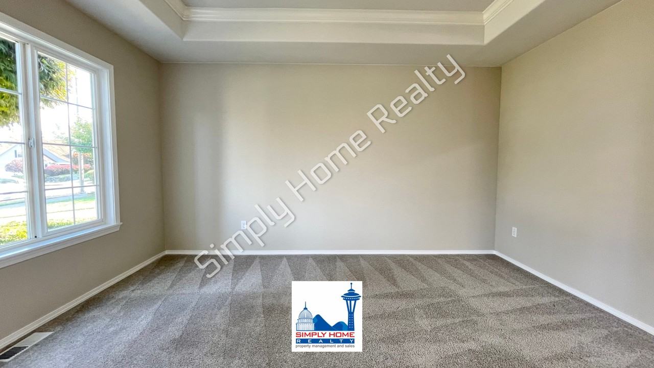 3524 Broadmoor Dr Ne - Photo 3 of 41