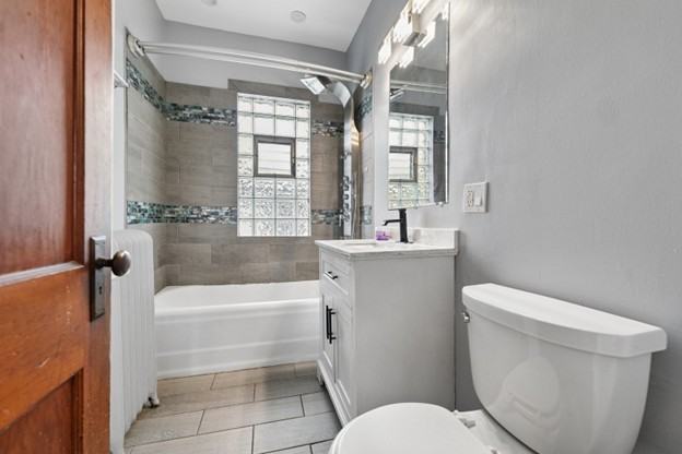 10226 S Charles St #2 - Photo 6 of 13