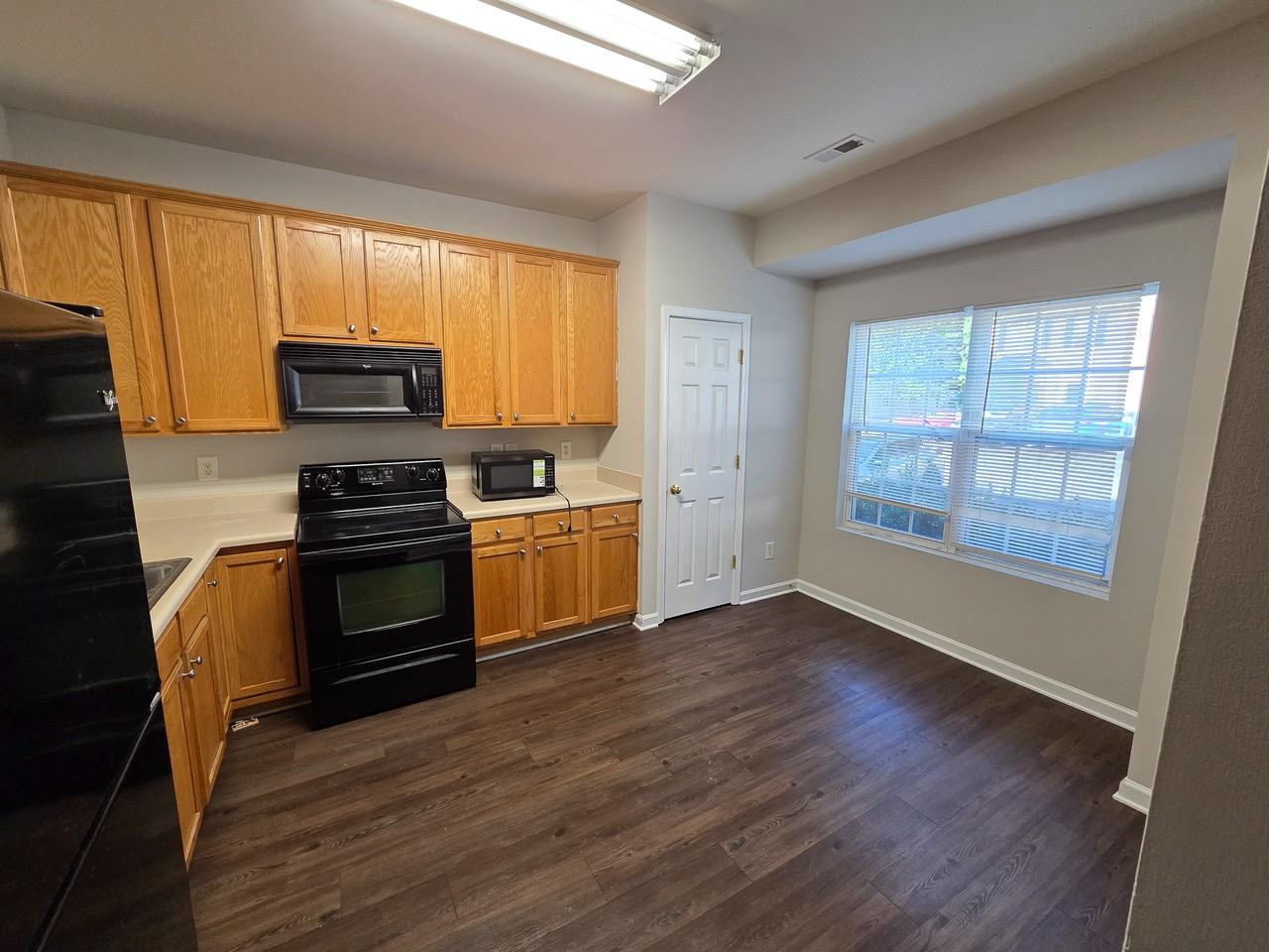 131 Anterbury Dr - Photo 6 of 20