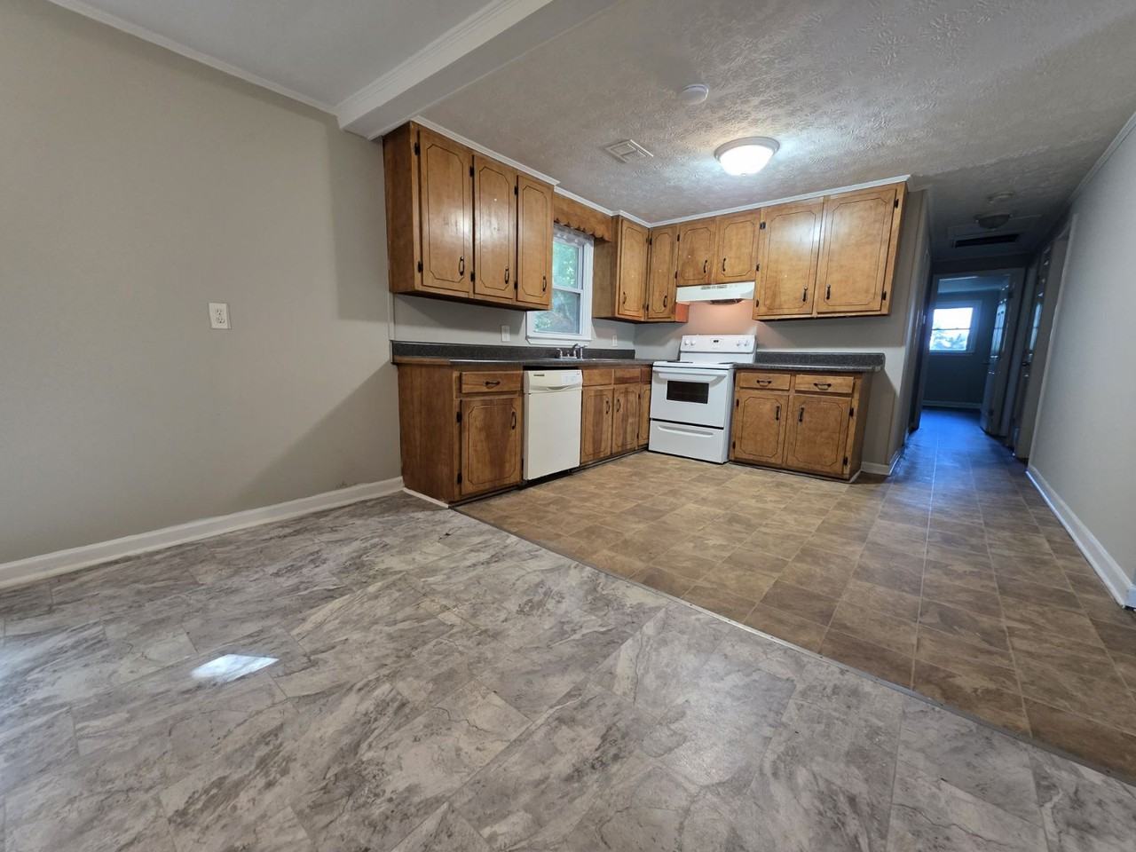 80 Knob Dr - Photo 3 of 10