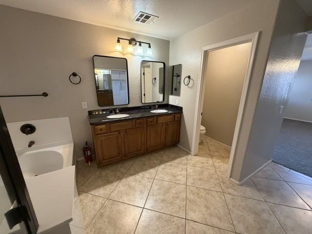 12638 W Duane Ln - Photo 4 of 19
