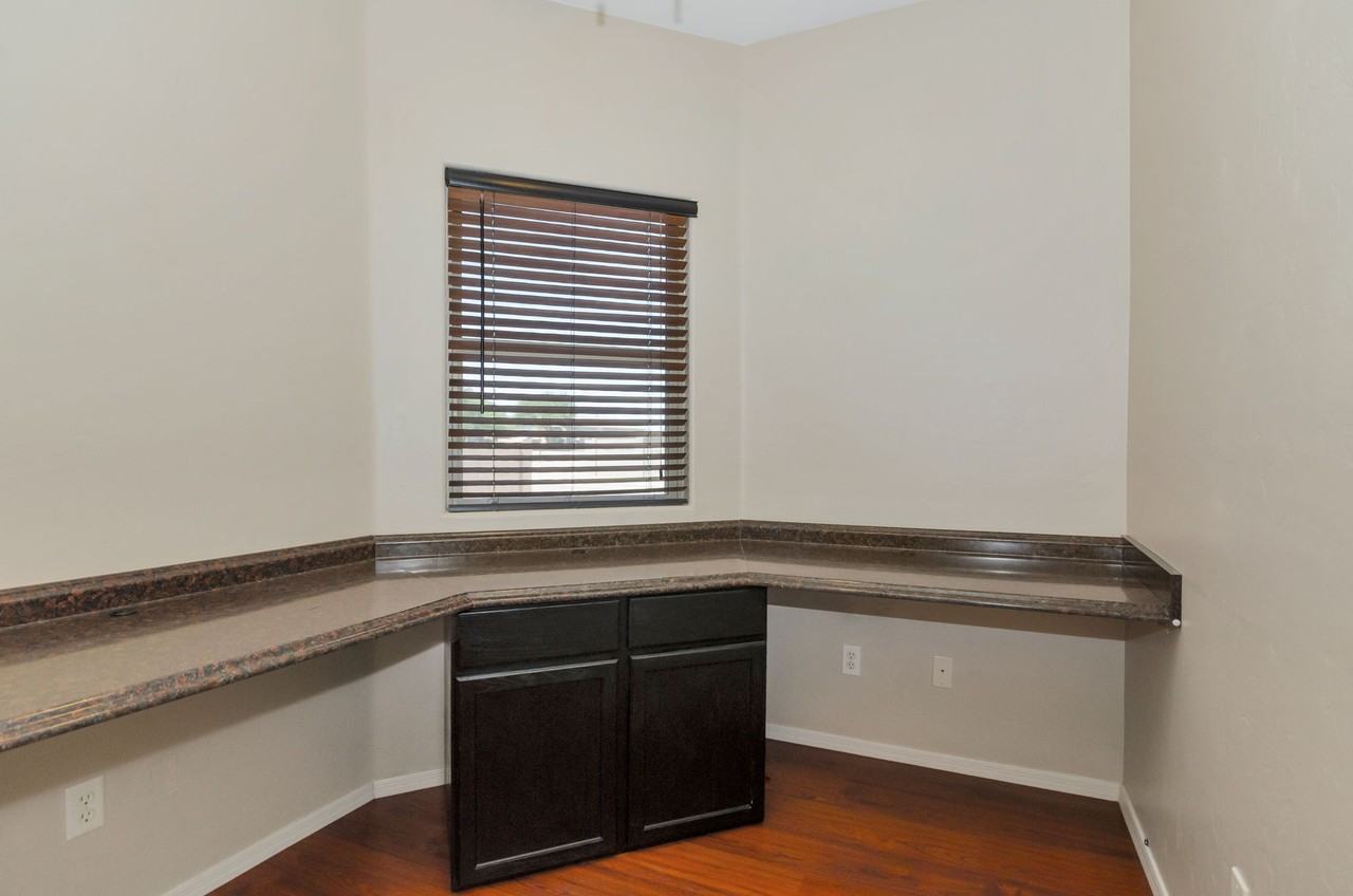 10464 E Port Townsend St - Photo 6 of 15