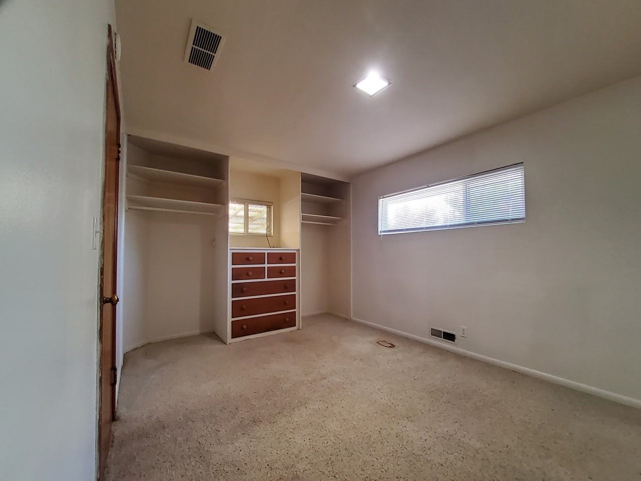 229 Carney St - Photo 5 of 7