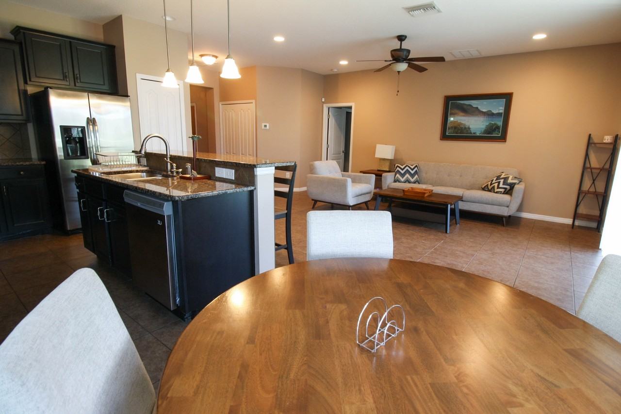 8463 Karpeal Dr - Photo 5 of 24