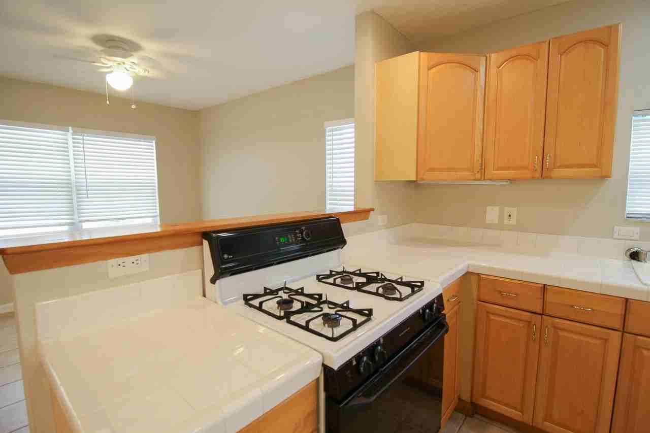 3331 Yorktown St - Photo 7 of 20