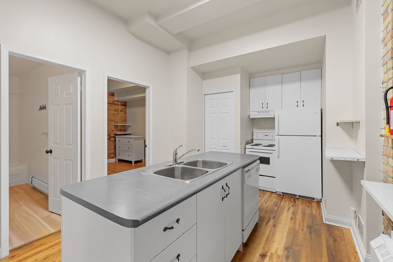 117 Vaughan Road #Main - Photo 7 of 16