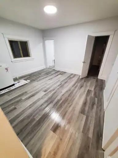 106 Armstrong St #5 - Photo 6 of 10
