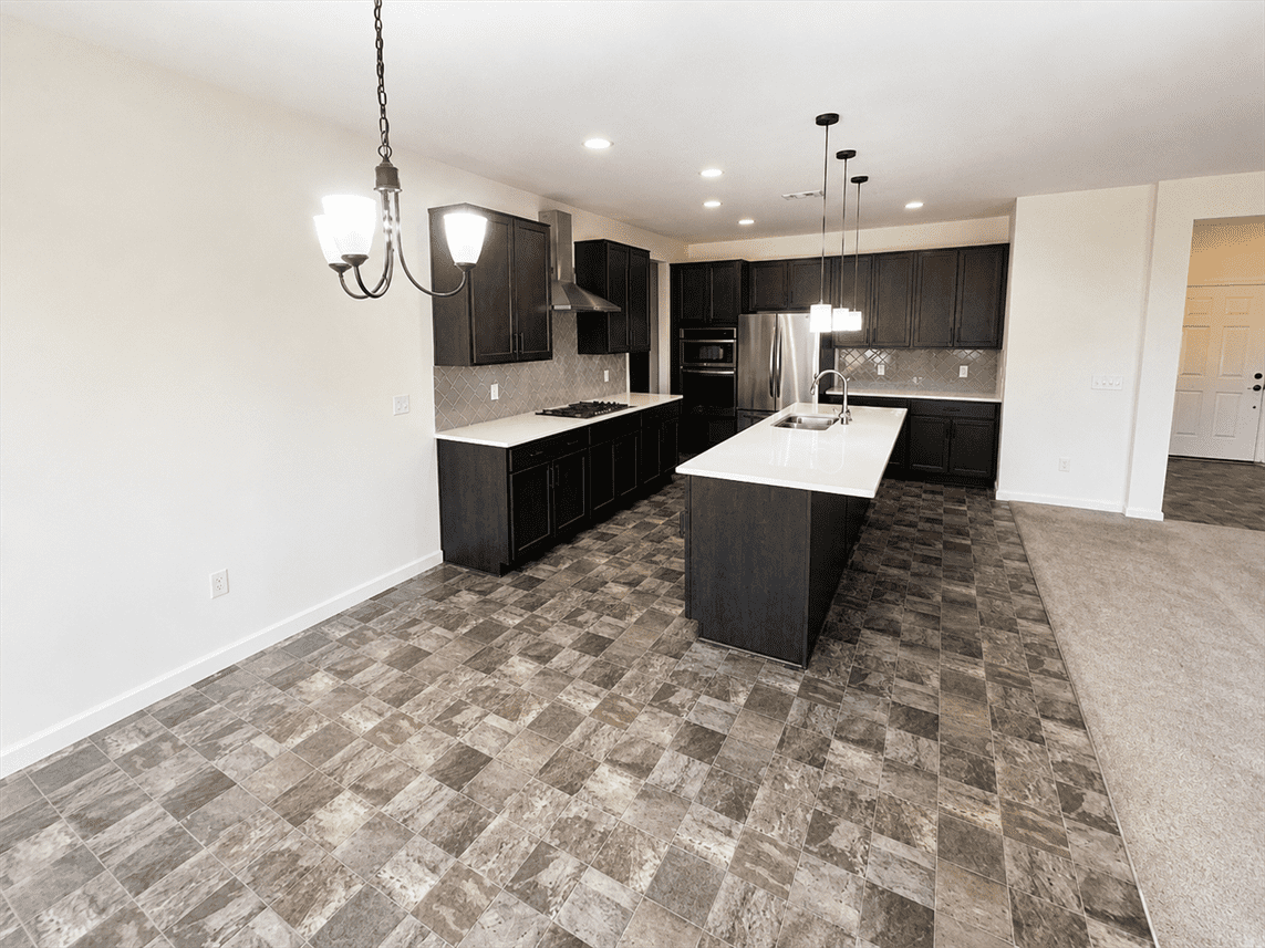 933 Reeder Cir #NA - Photo 3 of 18