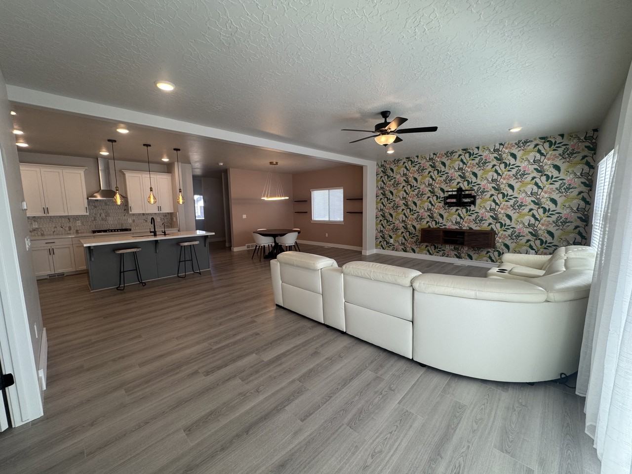 11902 S Teton Pass Way #NA - Photo 4 of 24
