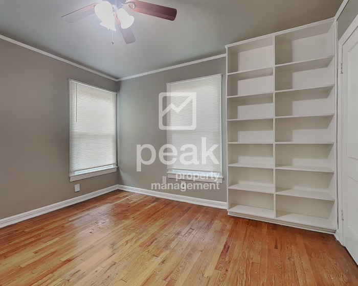 4437 Donnelly Ave - Photo 7 of 20