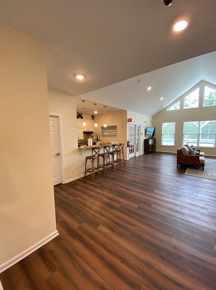 Sunnybrook Pointe - Photo 2 of 8