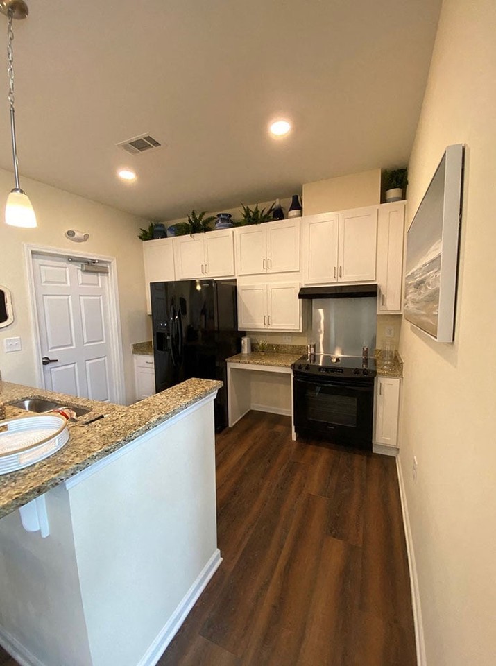 Sunnybrook Pointe - Photo 6 of 8