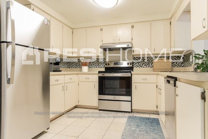 4048 Linwood St - Photo 2 of 16