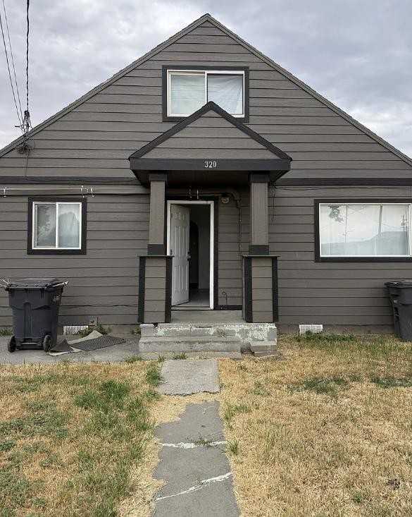 320 N 9th St - Photo 2 of 20
