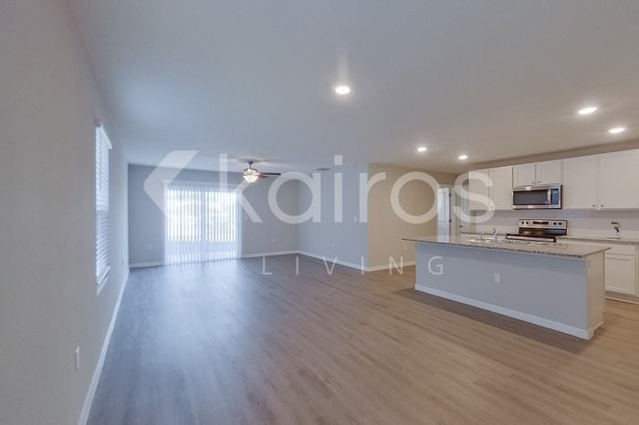 4397 Sw 85th Ln - Photo 4 of 30