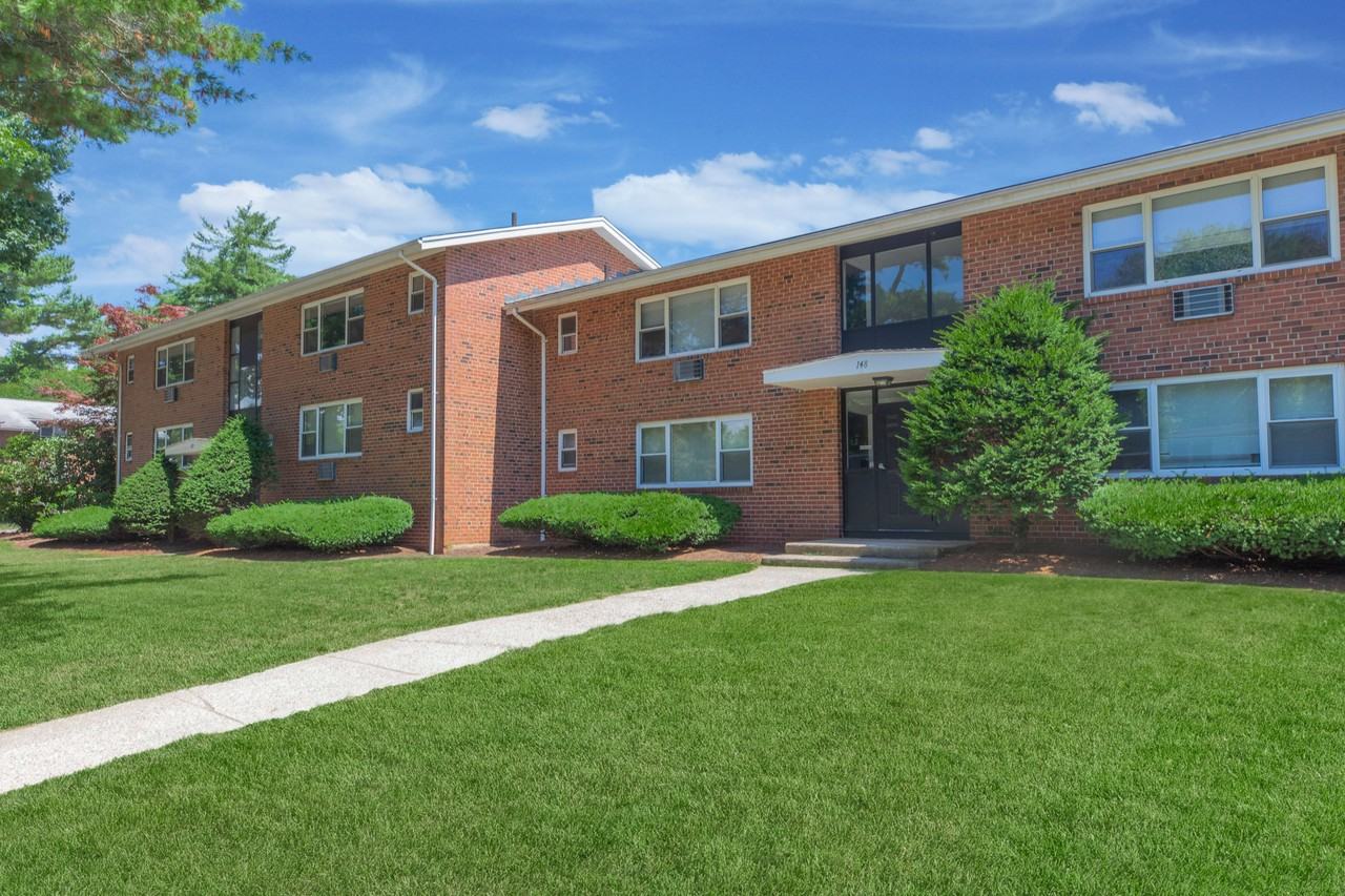 Villages at Shore Landing - Photo 2 of 19