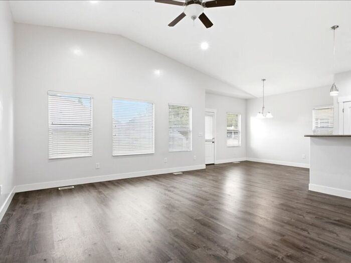 3801 W Ivey Ranch Rd - Photo 5 of 31