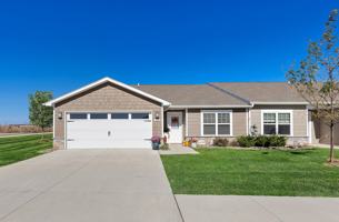 featured image of 395 Nw Blackberry St
