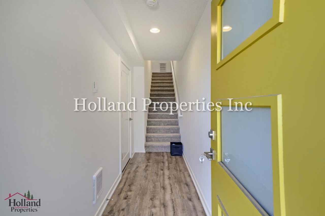 12430 Sw 171st Ter - Photo 6 of 23