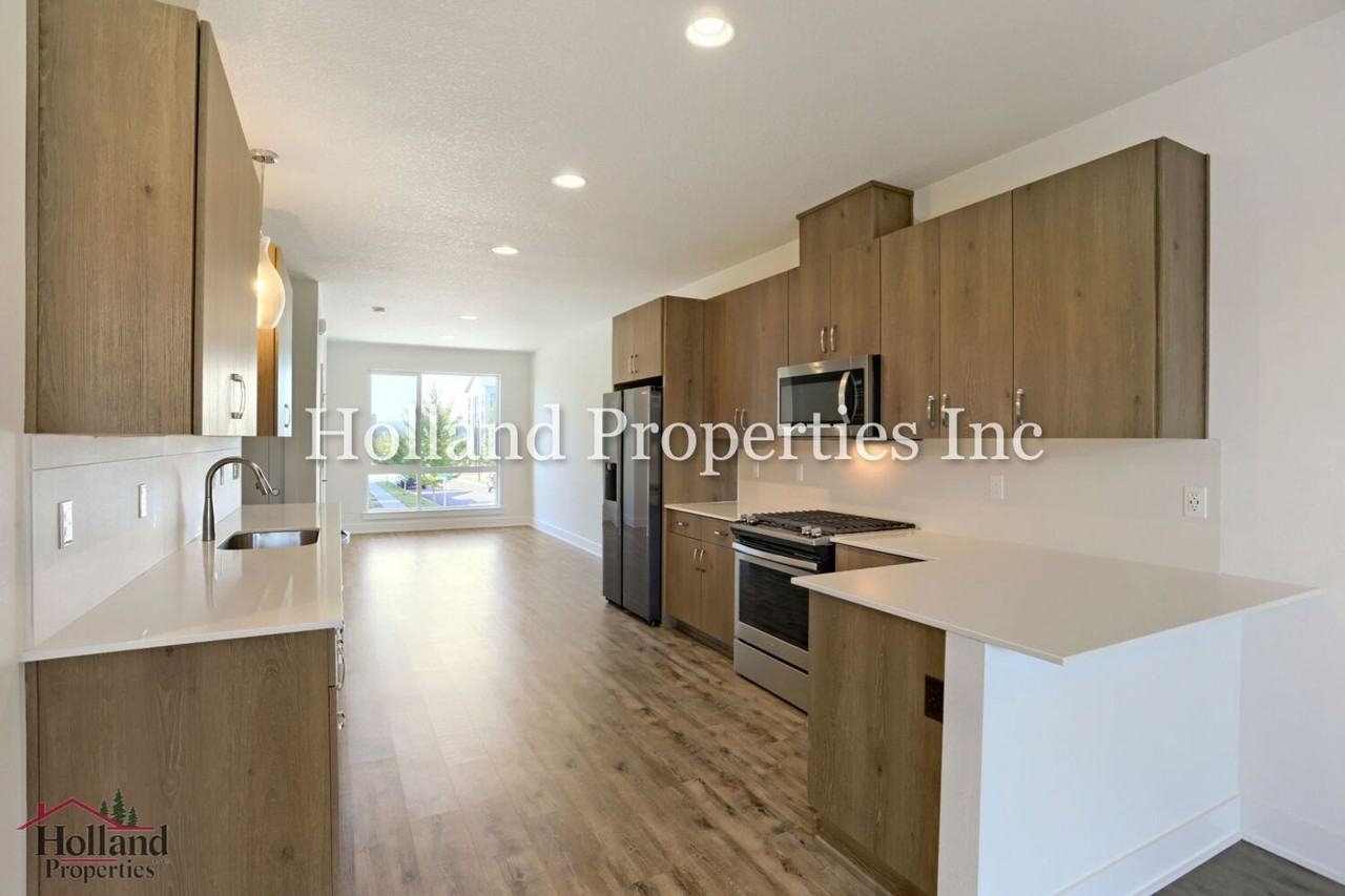 12430 Sw 171st Ter - Photo 7 of 23