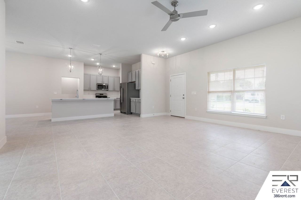 12 Kaiser Pl - Photo 2 of 33