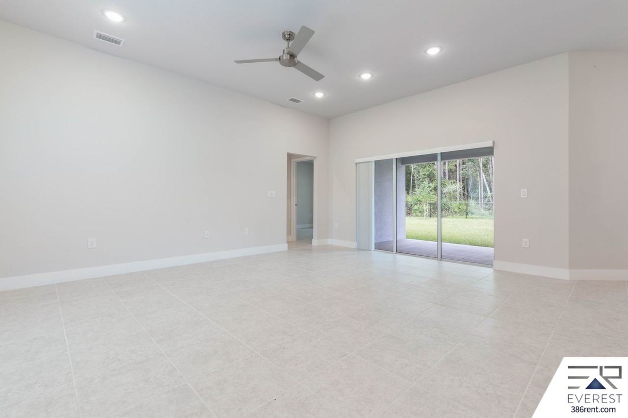 12 Kaiser Pl - Photo 4 of 33