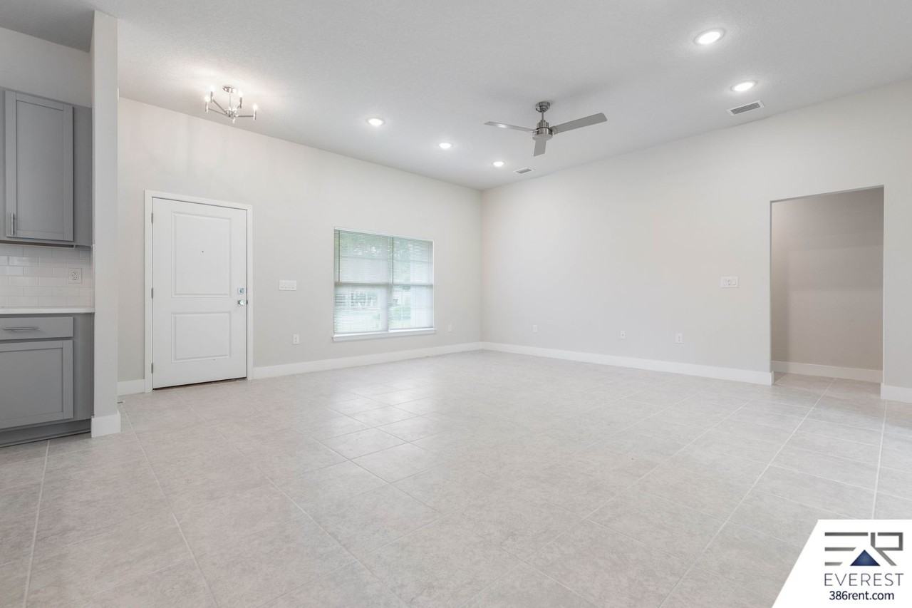 12 Kaiser Pl - Photo 5 of 33