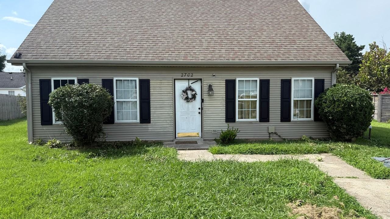 2702 Painted Pony Dr - Photo 4 of 25