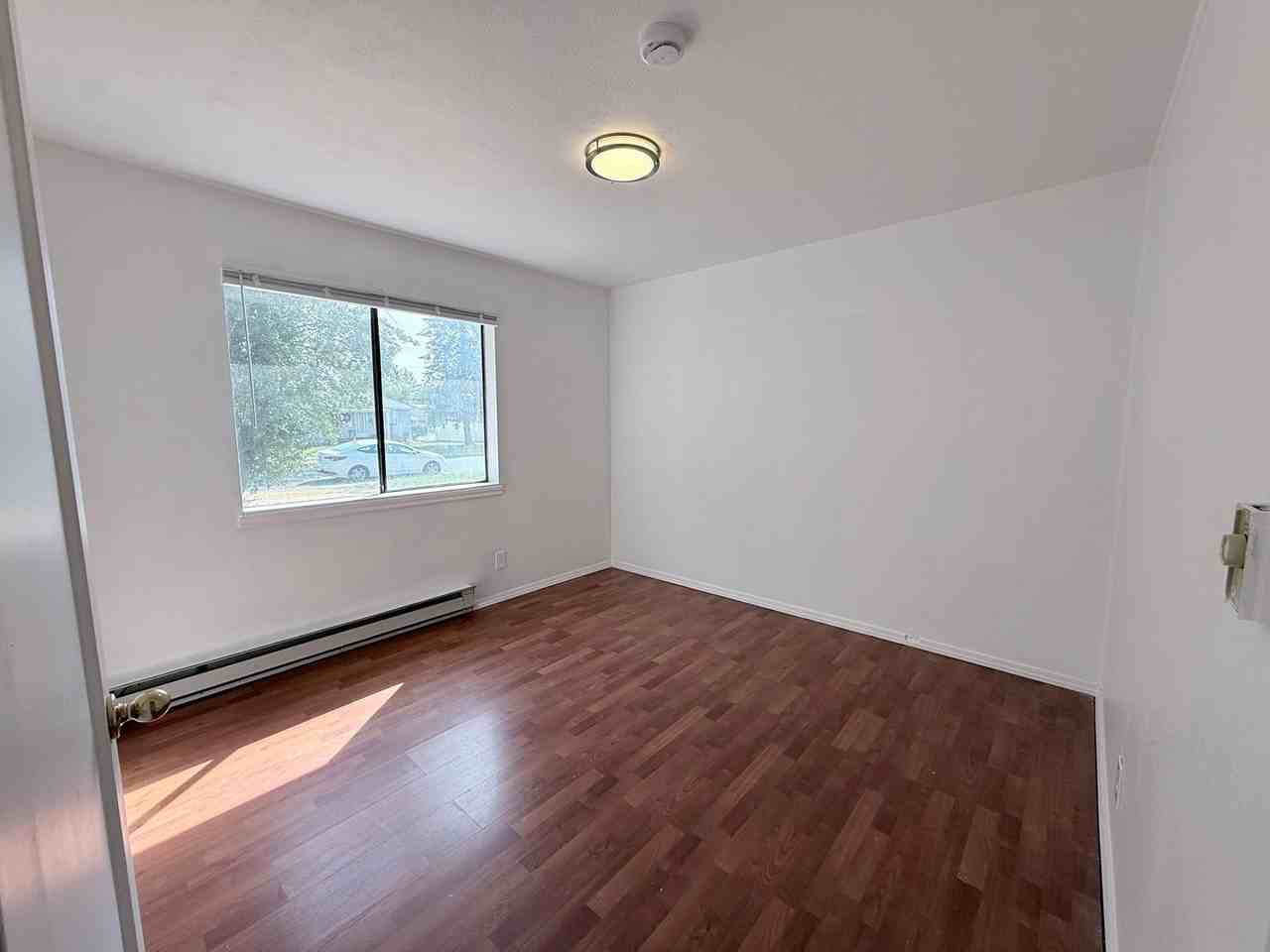 619 E Nebraska Ave - Photo 6 of 27