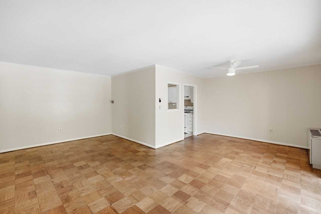 3535 Chevy Chase Lake Dr #307 - Photo 6 of 20