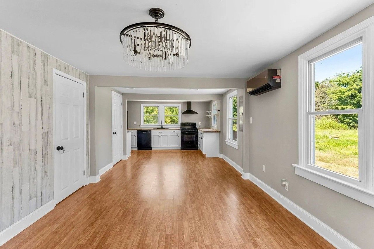 2302 Lighthouse View Dr - Photo 4 of 27