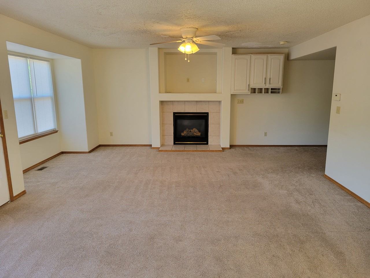 5410 Balsam Street - Photo 5 of 15