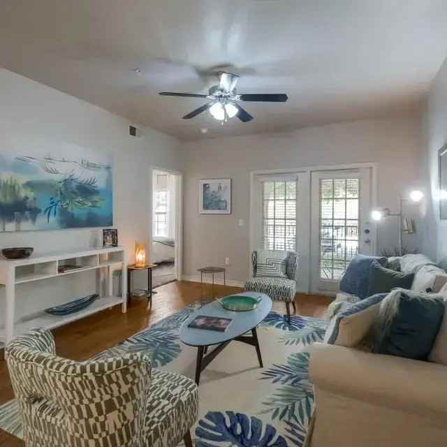 Waterford Park - Photo 4 of 39