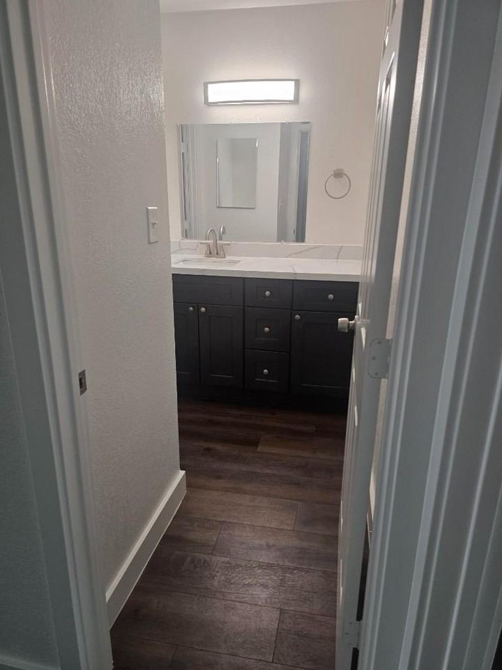 2634 N 43rd Ave #D - Photo 5 of 20