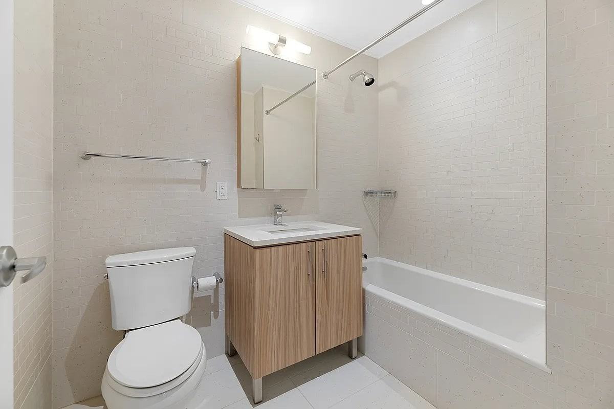 4122 24th St #2C - Photo 7 of 9