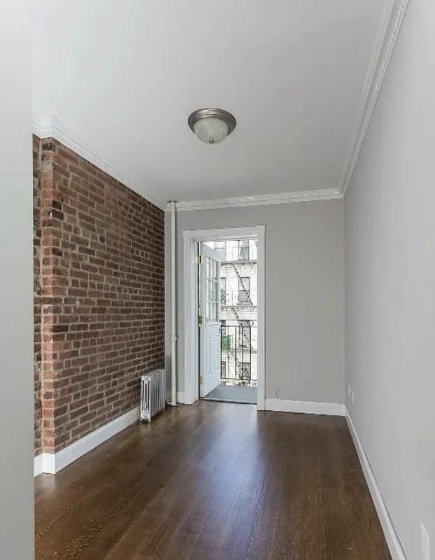 437 W 53rd St #4A - Photo 3 of 5
