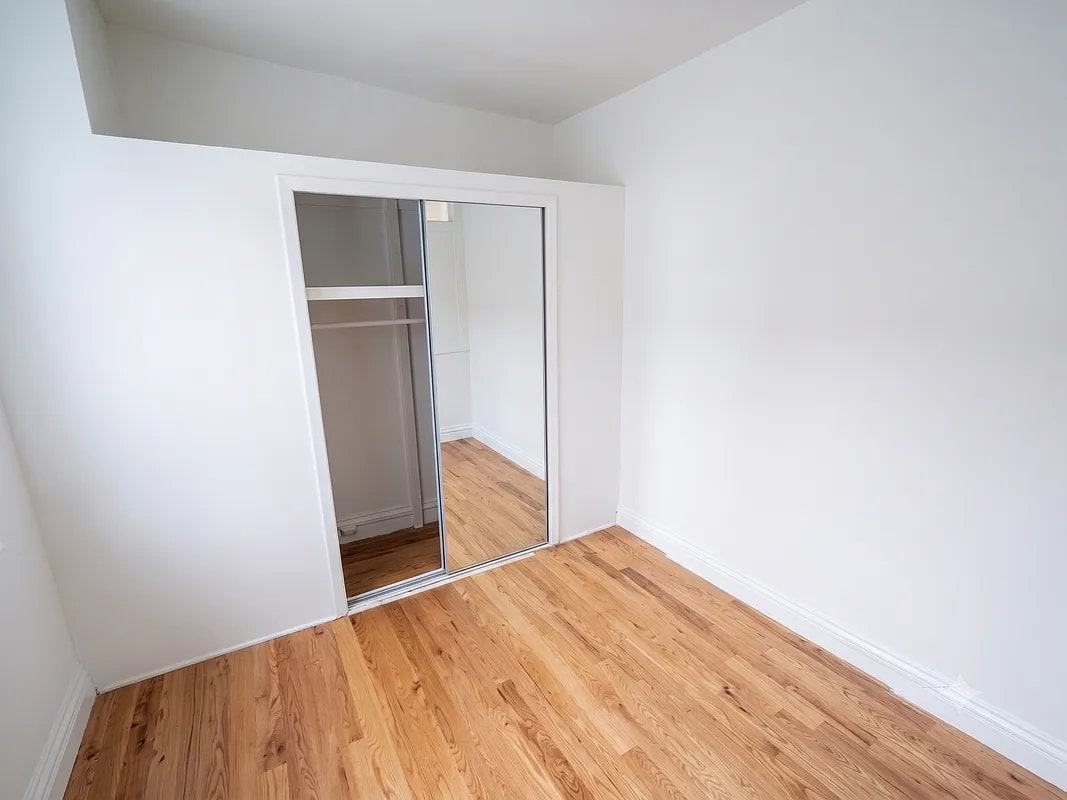 489 2nd Ave #5RN - Photo 3 of 3