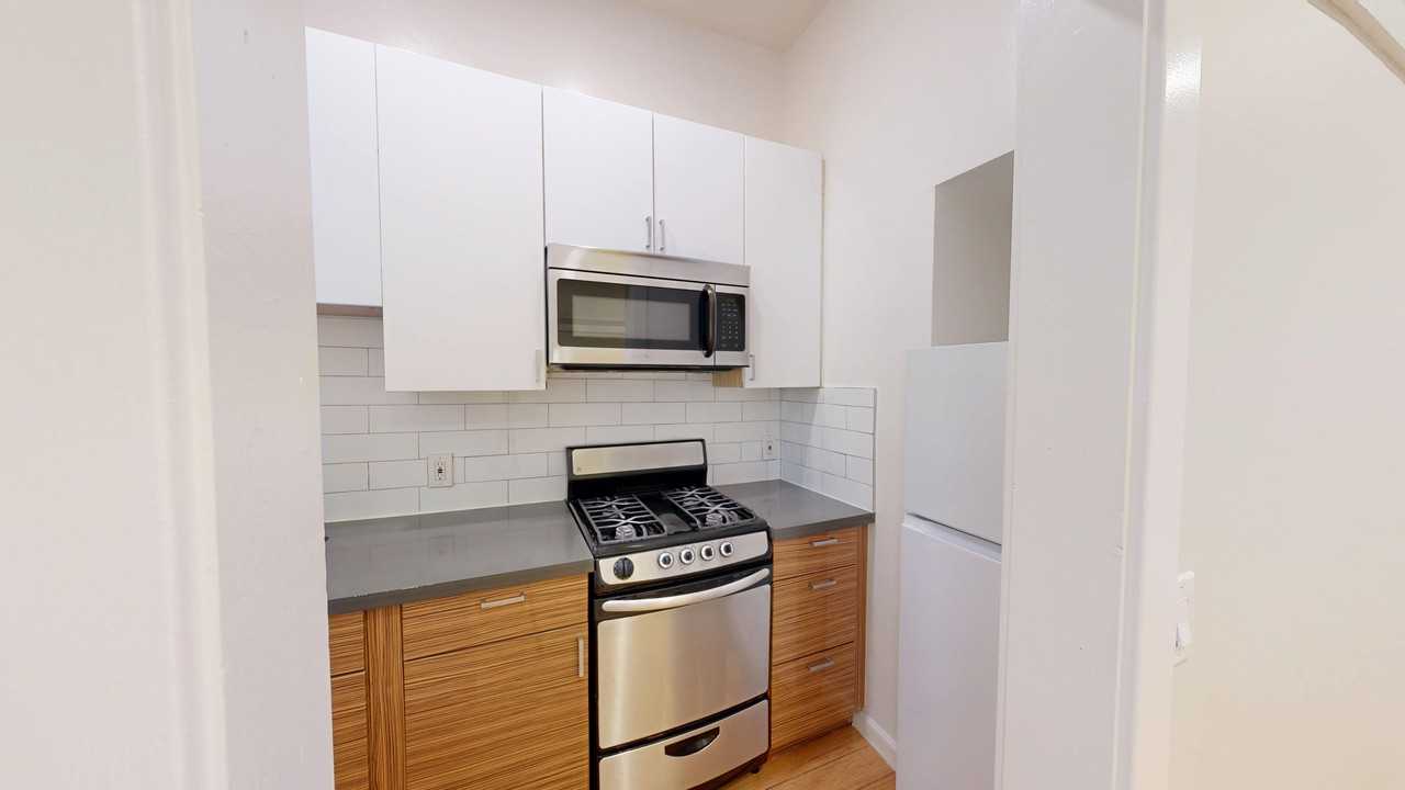 691 O'Farrell Street - Photo 7 of 29