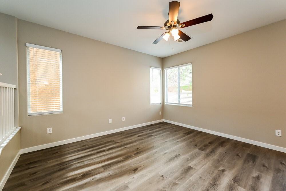 9521 Mothers Joy St - Photo 4 of 17