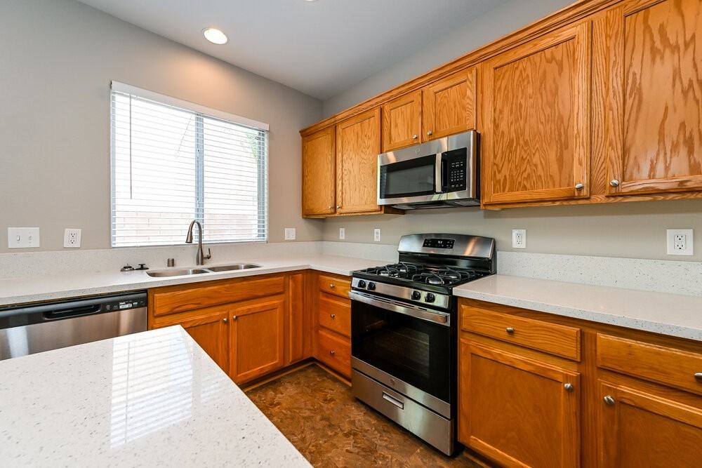 9521 Mothers Joy St - Photo 7 of 17