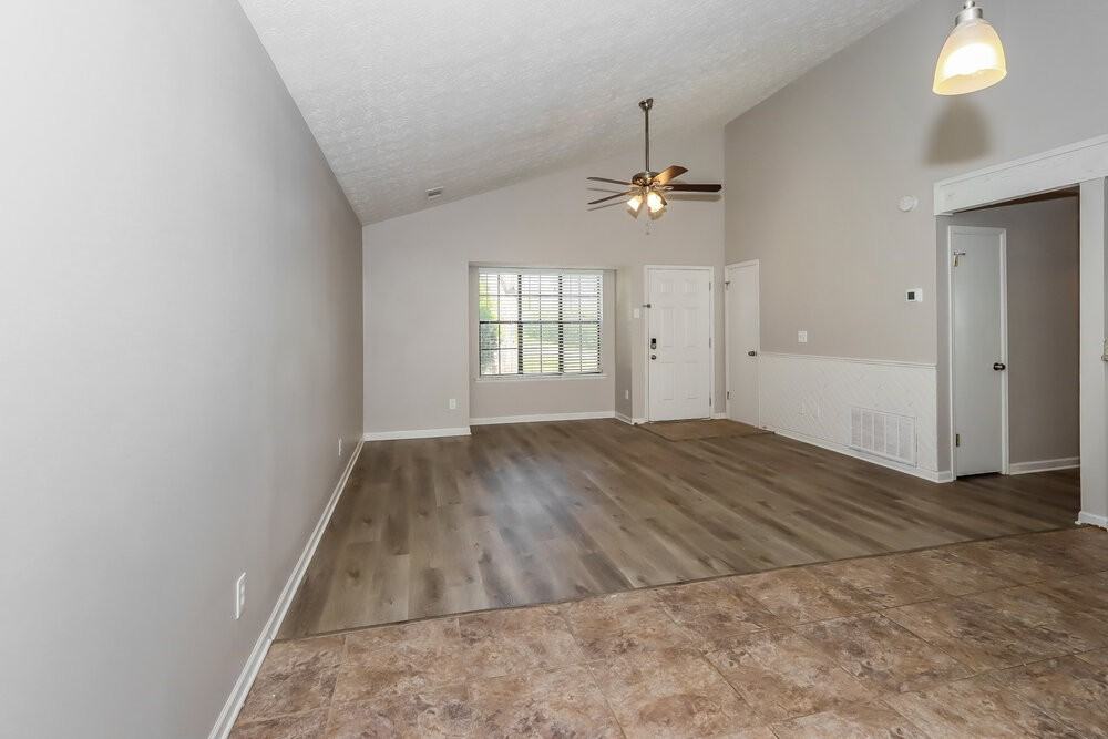 192 Chase Woods Cir - Photo 5 of 24