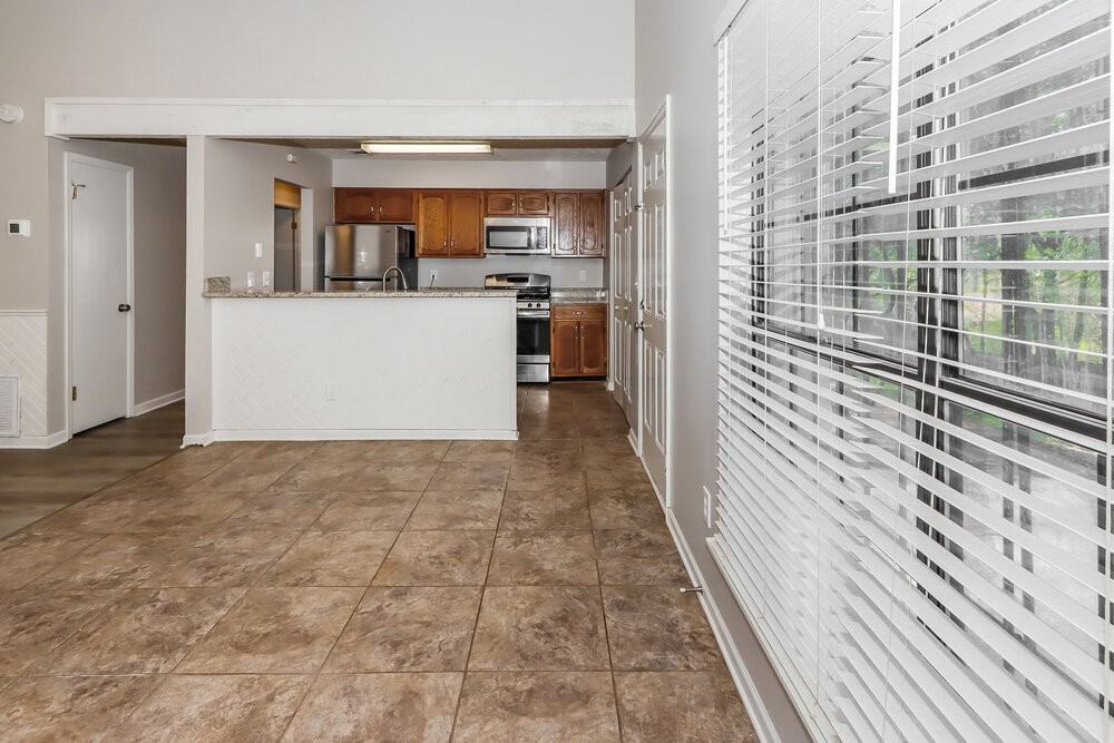 192 Chase Woods Cir - Photo 6 of 24