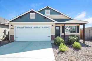 4653 S 38th Gln - Photo 1 of 1