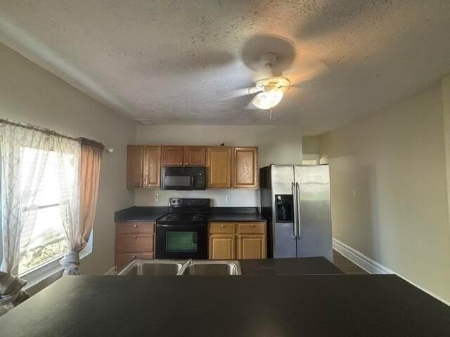135 Martin Ave - Photo 2 of 21
