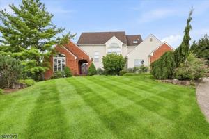 featured image of 30 Homewood Dr
