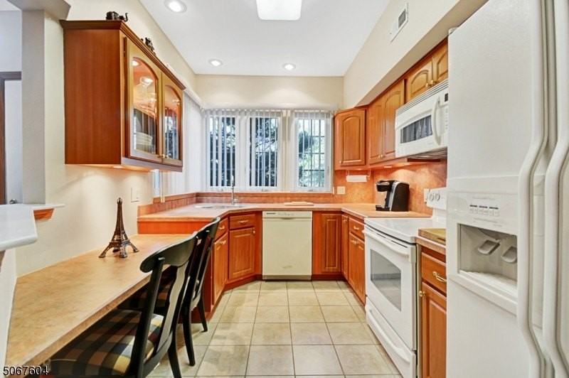 99 Birchwood Rd #99 - Photo 6 of 18