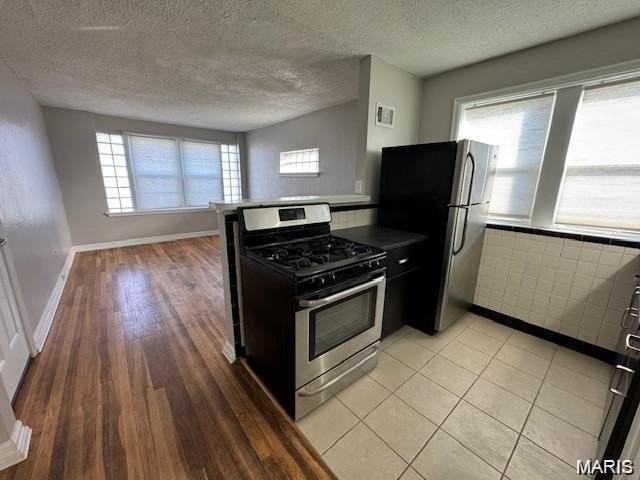 4934 Kemper Ave - Photo 5 of 14