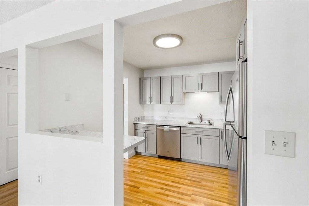 100 Cove Way #409 - Photo 4 of 23