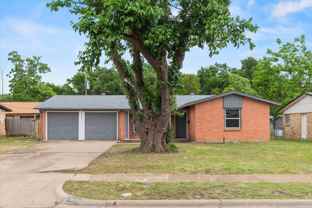 13634 Pyramid Dr - Photo 1 of 1